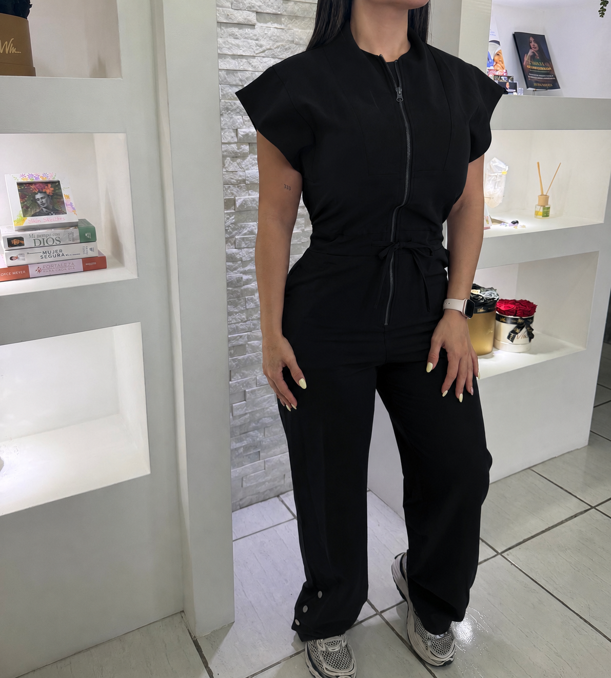 MonoBoujee Black